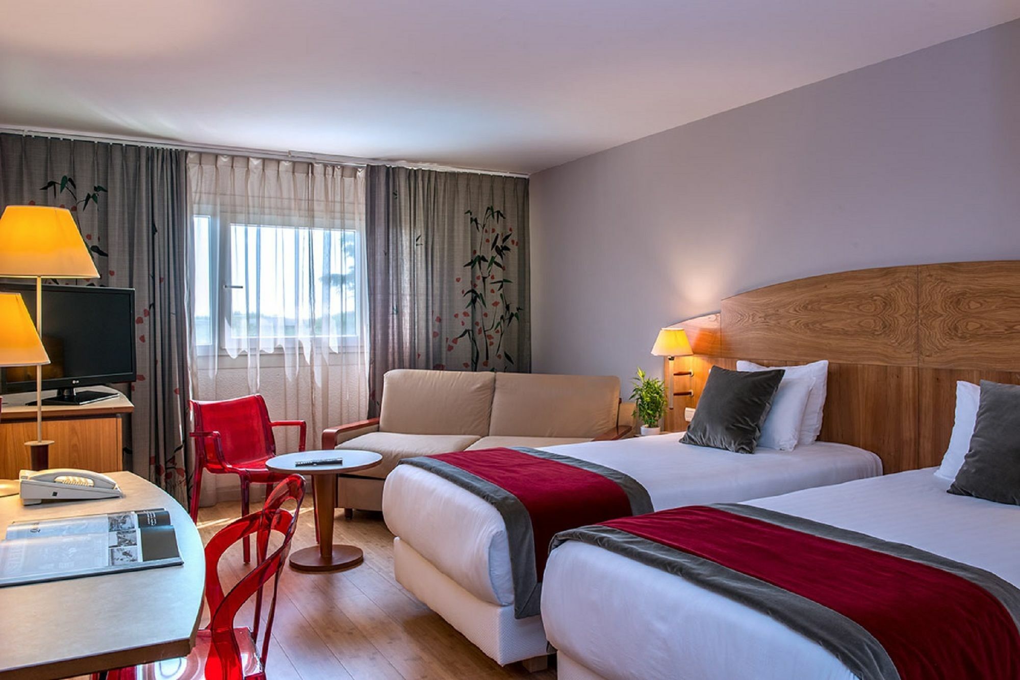 Hotel C Suites Chambres Spacieuses Nimes Luaran gambar